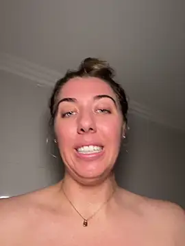 Aussielulu webcam