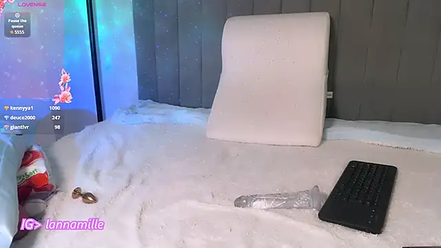 lannanaughty live cam