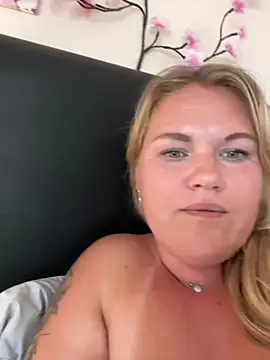 Jolina_Juice webcam