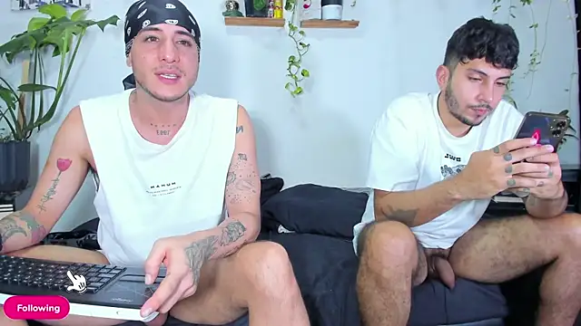 Adam_Borsalino webcam