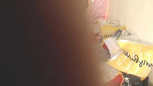 SWEETBOMBSHELL webcam
