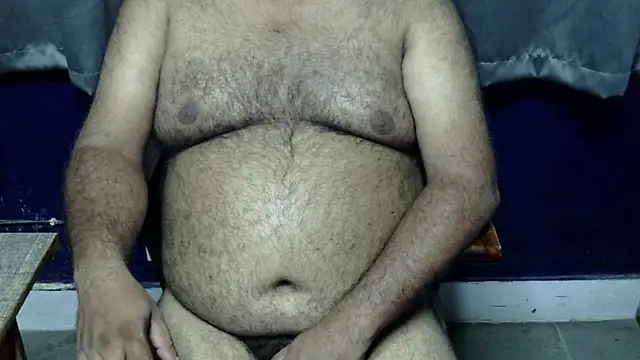 hairysubcub_70 (Ask my age) - Welcome To Daddy's Room. Make Daddy Cum.