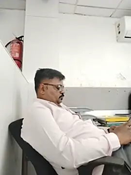 desi_lodo_gujju_boy (Ask my age) - Good Morning 🔥 Let's Enjoy Desi Dick🔥