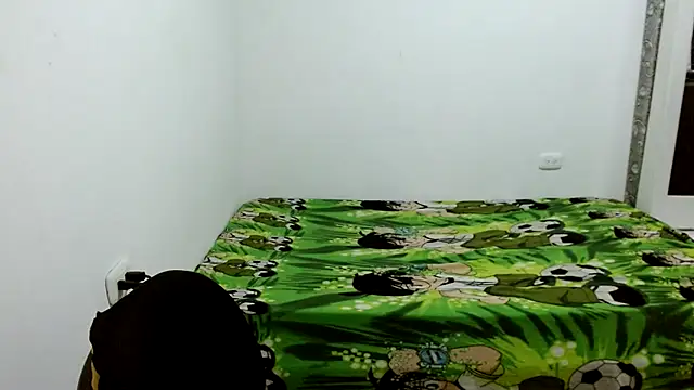 estefania224 webcam