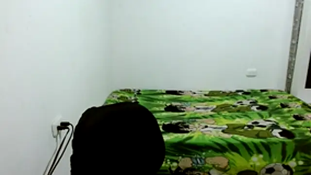 estefania224 live cam