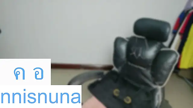 nunanunanuna live cam on StripChat