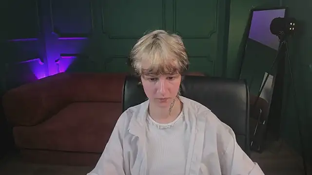 Senpai_Sins webcam