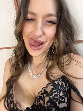 sinkit (F young) - SQUIRT