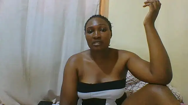 cute_lavenda webcam