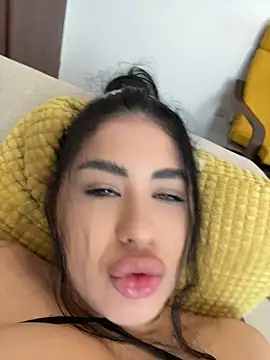 DaianaKimberly live webcam show