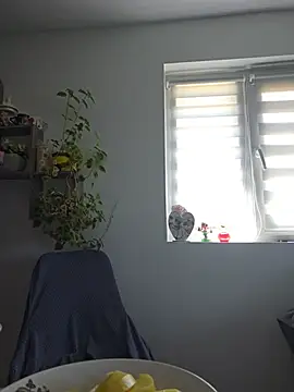 KristenVega webcam