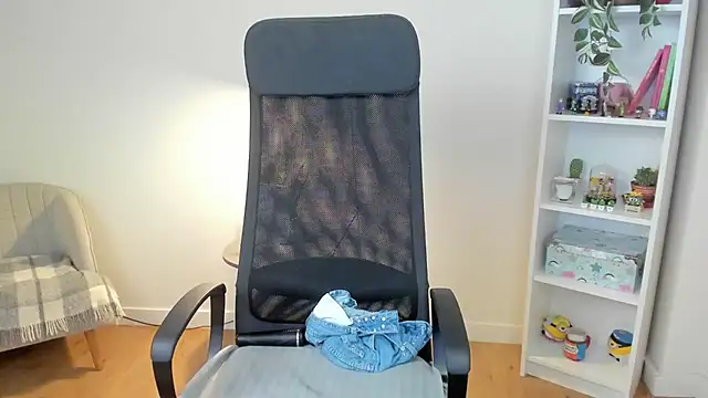 _BellaEvans_ webcam