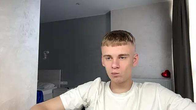 solofury (M twink) - Buy car