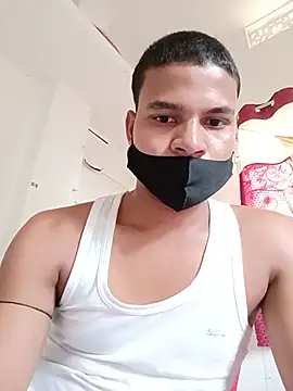 rashi__75 (M young) - Full nude ❤️