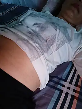 Doremon_95 live cam on StripChat