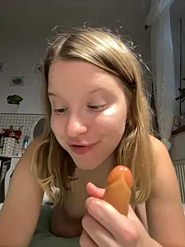 kimczii - Kimczii's free webcam - UK Sex Cams