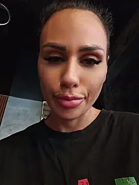 KatiaDivine live webcam show