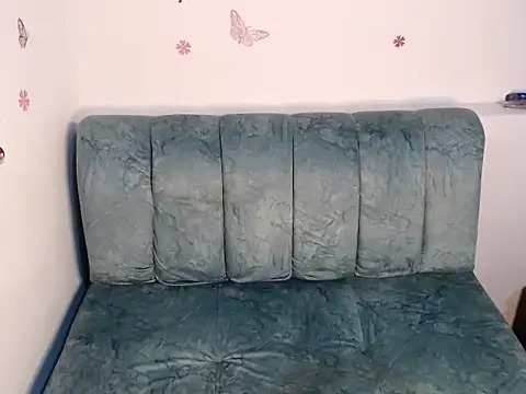 rrutbel live cam on StripChat