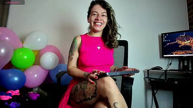 oriana_thomson01 webcam
