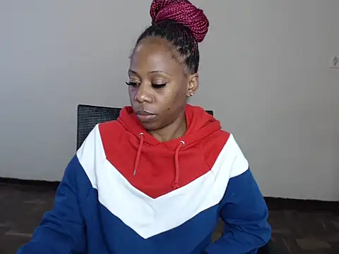 queenmandyy (F young) - SQUIRT SHOW