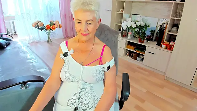 HotandMature webcam