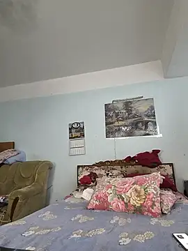 _lady_red_ webcam