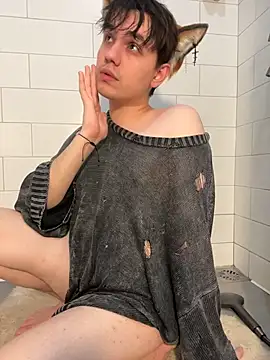 fetishfox (M young) - Suck finger