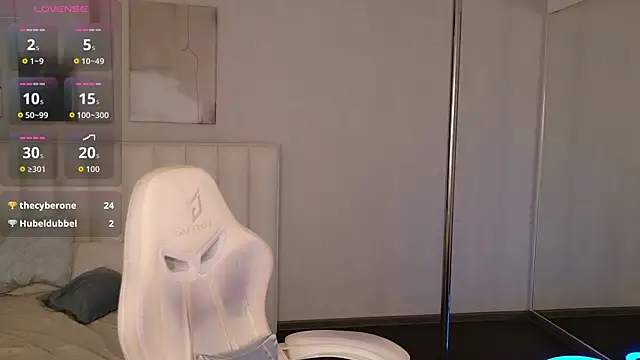 Rebecca_Ford live webcam show