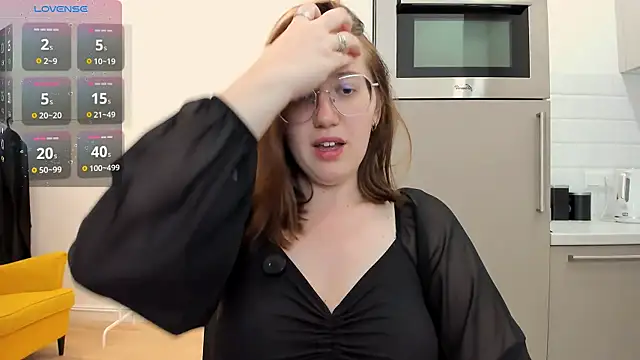 Charmy_Gracy webcam