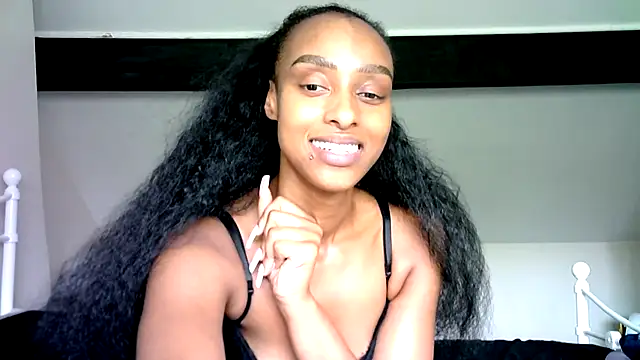 Hazel_Dollxx