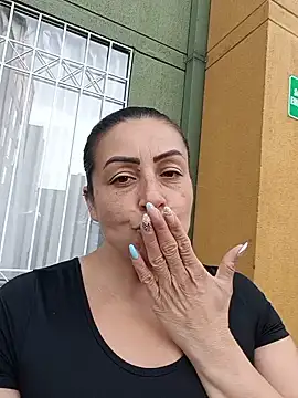 maynor_1998 live cam