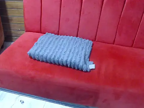 ShwadyBoobs webcam