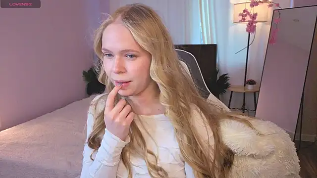 Sweet_Angelll live cam on StripChat