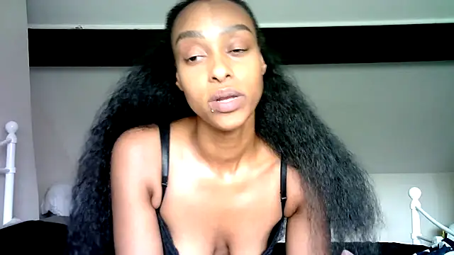 Hazel_Dollxx