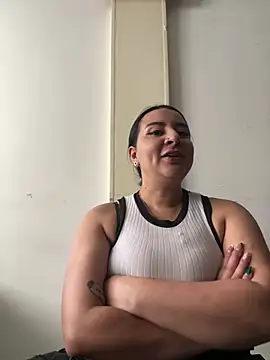 Abril_Luv webcam
