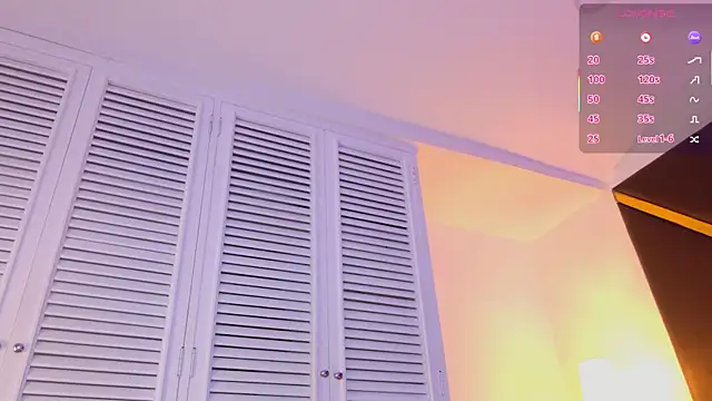 emmaacastro (F young) - watch me bouncing over your face