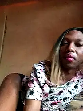 Blackhornybitc webcam