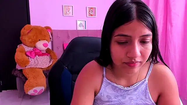 zara_cute webcam
