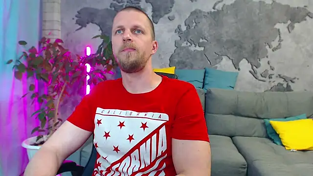 VikingChrisss live cam on StripChat