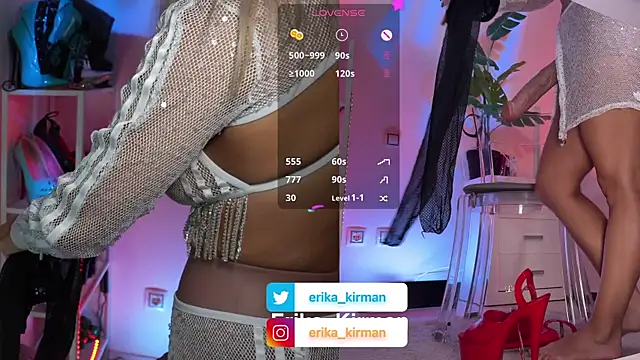 Erika_Kirman live cam on StripChat