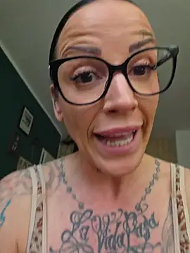 EmilyDiazofficial webcam