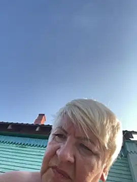 Laura_Millf webcam