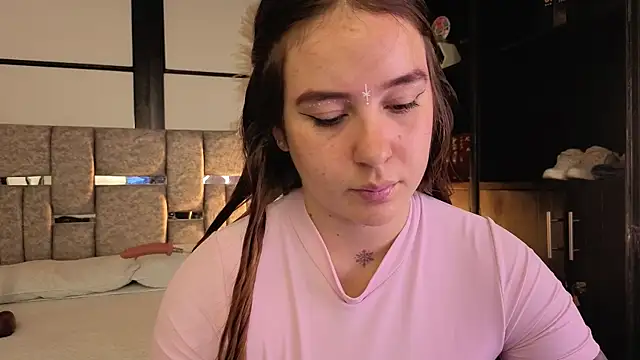 AlliceLover webcam