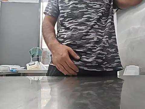 brownskinbull1 webcam