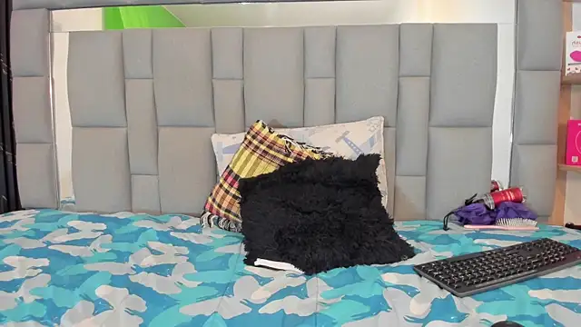Isabela_Velvet webcam