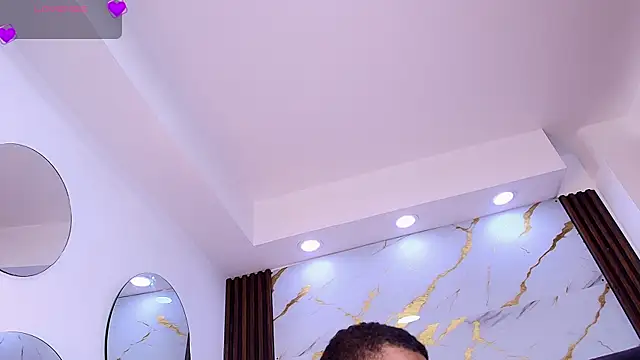 Adriann_Stone webcam