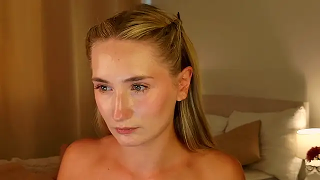 bella__rose webcam