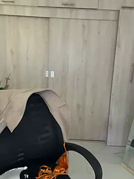 Adele_Sweett webcam