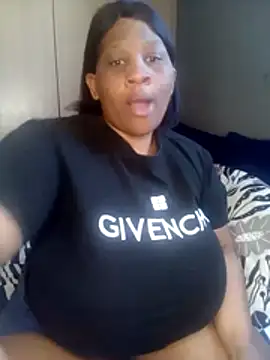 PIXIEBITCHXXX26 webcam
