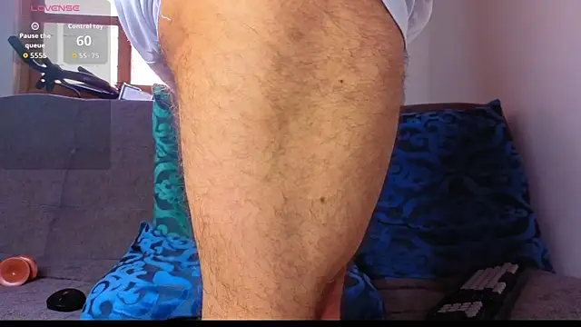 Lucien_Crow live cam on StripChat
